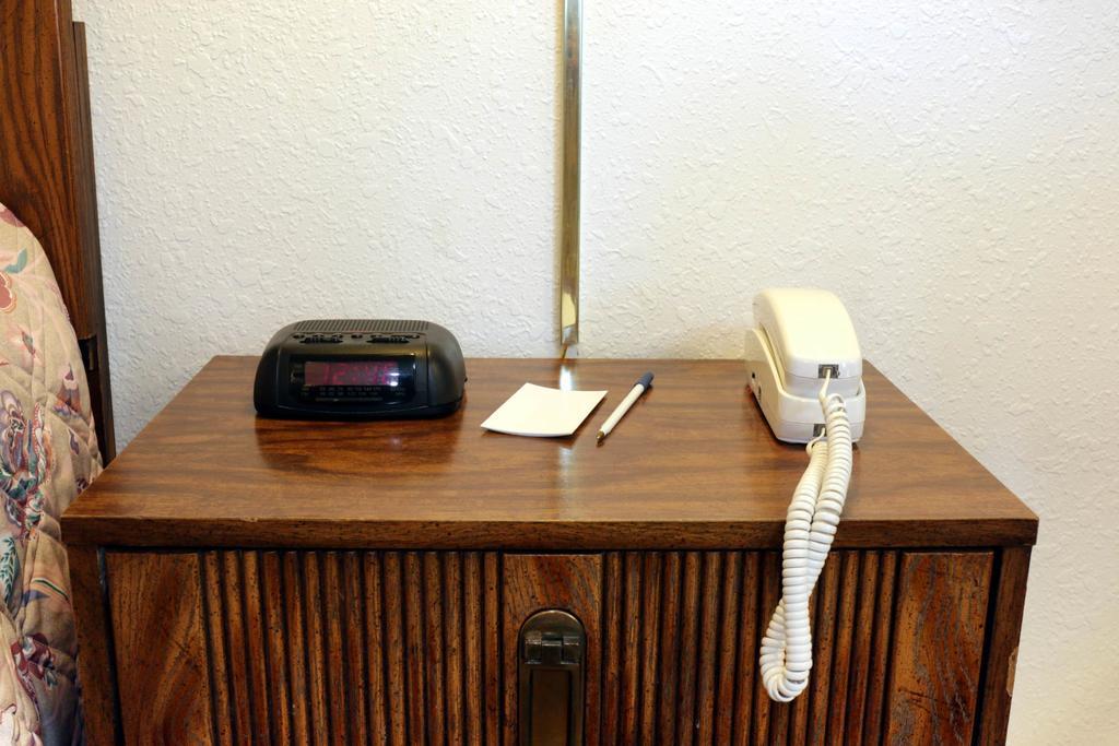 Town House Motel Winnemucca Quarto foto