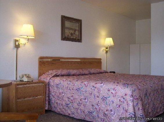 Town House Motel Winnemucca Quarto foto